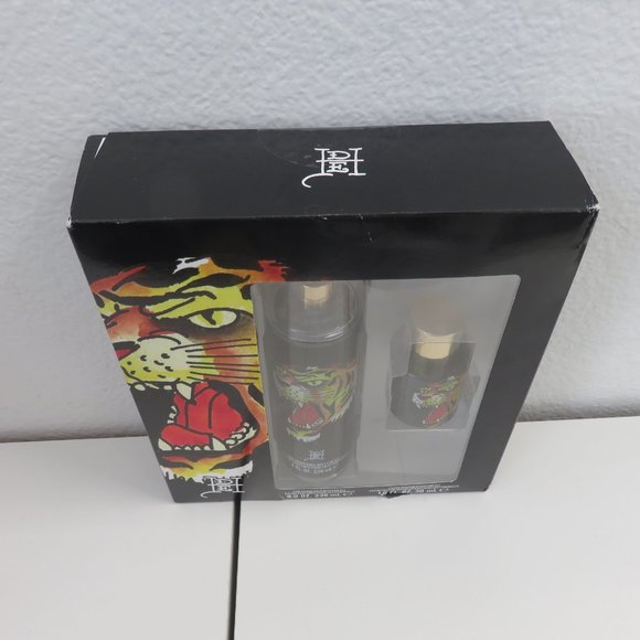 (F-1) Ed Hardy 2 Piece Gift Set - Picture 4 of 5